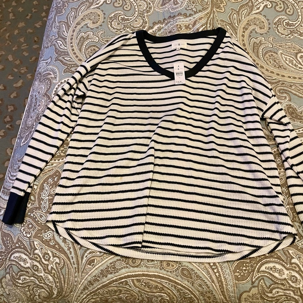 Women’s LOFT long sleeve